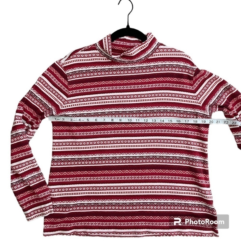 Land’s End Holiday Printed Turtleneck | M - Picture 3 of 5